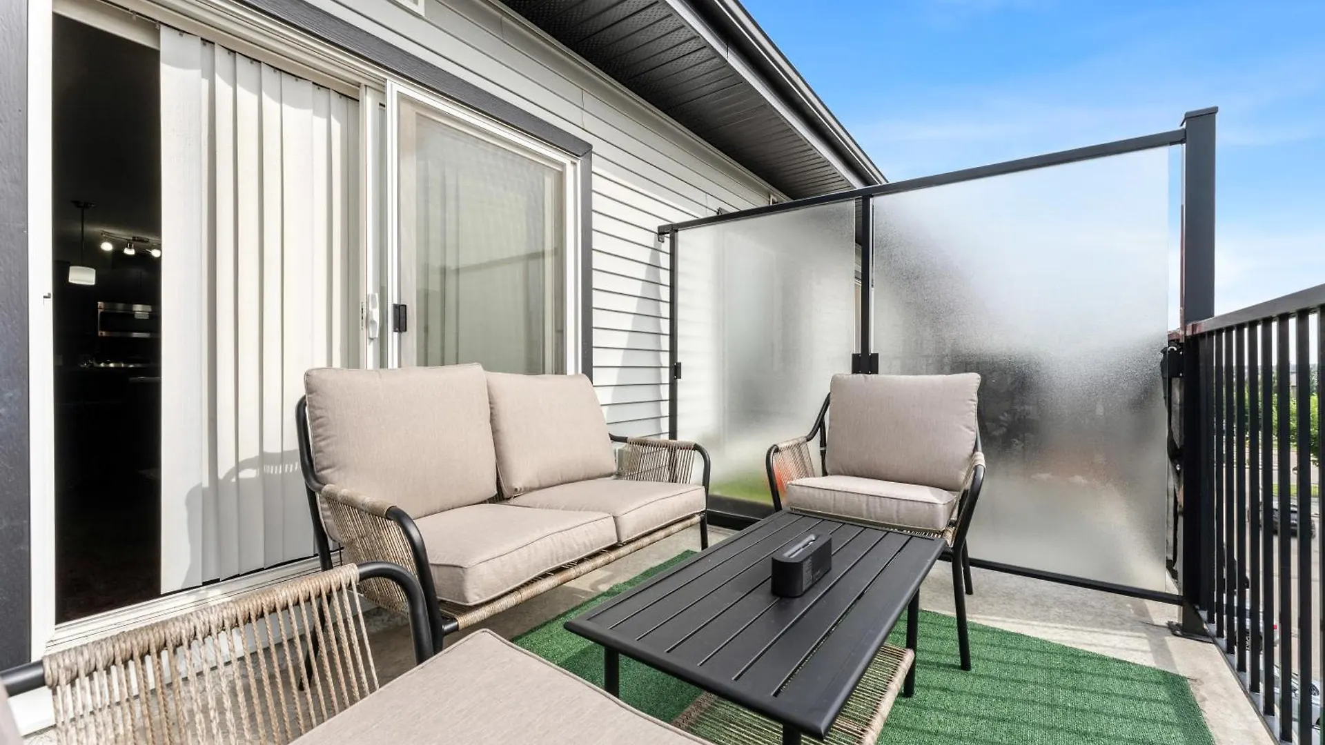 埃德蒙顿The Urban Heaven, Sleek 2Br , Ac公寓 公寓